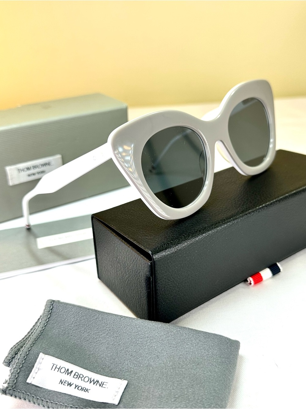 Thom Browne Sunglasses Cat Eye Grey & White Acetate Frames UV Rated NIB Case